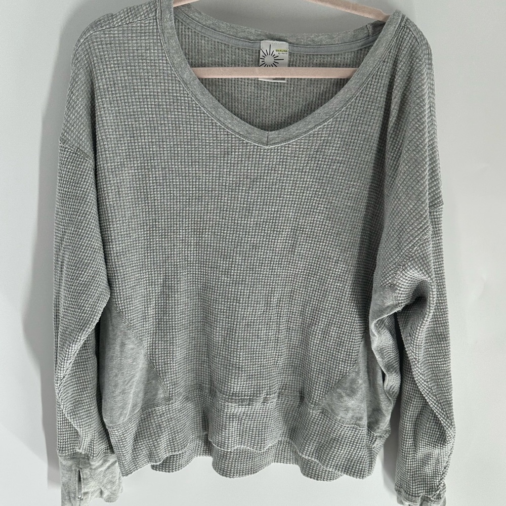 Aerie Light Gray V-Neck Sweater